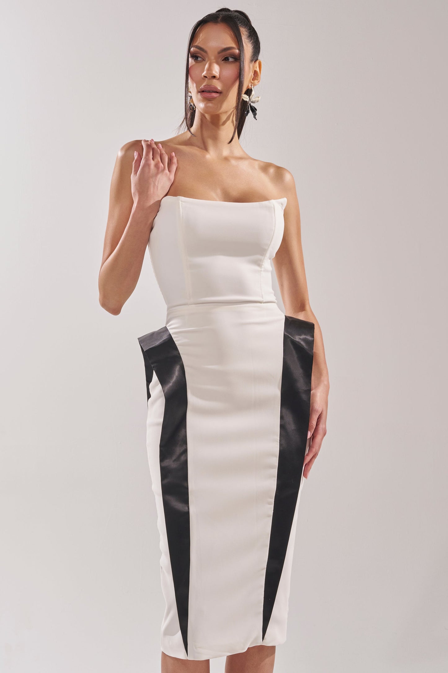 Georgie Girl White Black Contrast Strapless Midi Dress